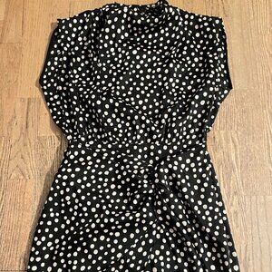 GORGEOUS ZARA BLACK CREAM POLKA DOT MINI DRESS M 9878 / 080